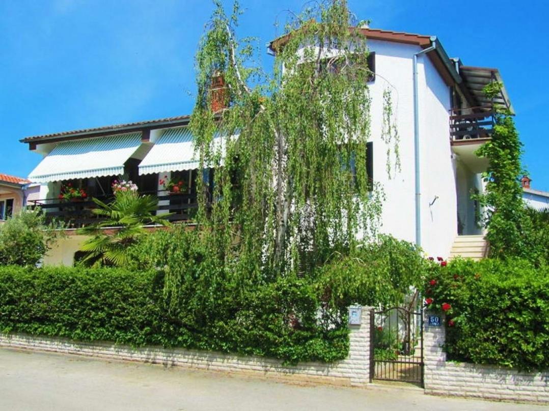 Apartments Zrinka 793 Poreč Exterior foto