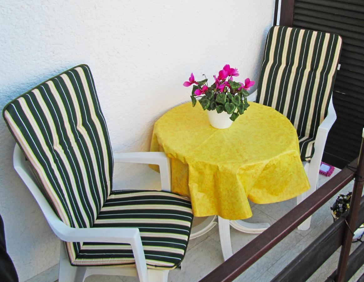 Apartments Zrinka 793 Poreč Exterior foto
